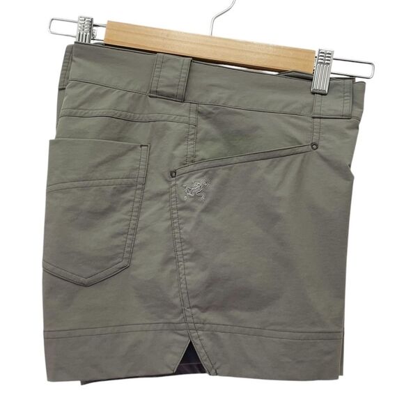 Arc’Teryx Creston Hiking Shorts Olive Green Size 8 Quick Dry Outdoors Camping - Picture 4 of 9